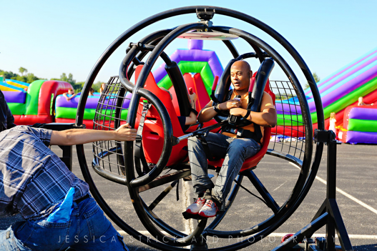 Human Gyroscope Ride