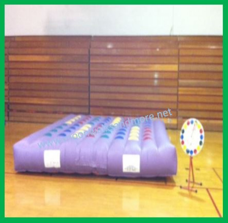 Inflatable Giant  Twister
